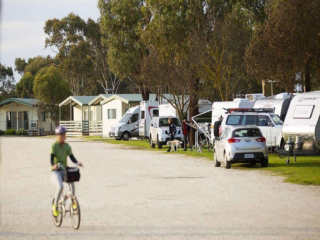 Big 4 Barossa Tourist Park Hotel Nuriootpa Exterior photo