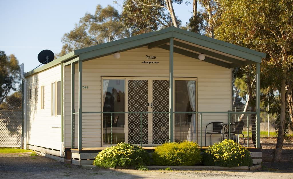 Big 4 Barossa Tourist Park Hotel Nuriootpa Exterior photo